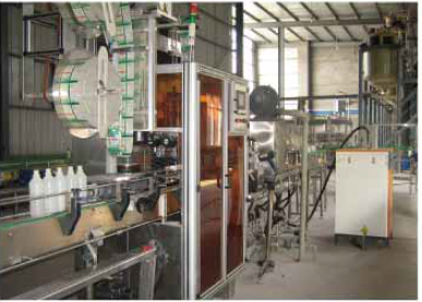 Máquina de etiquetas de manga retráctil impermeable e resistente á oxidación para botellas de PVC e PET