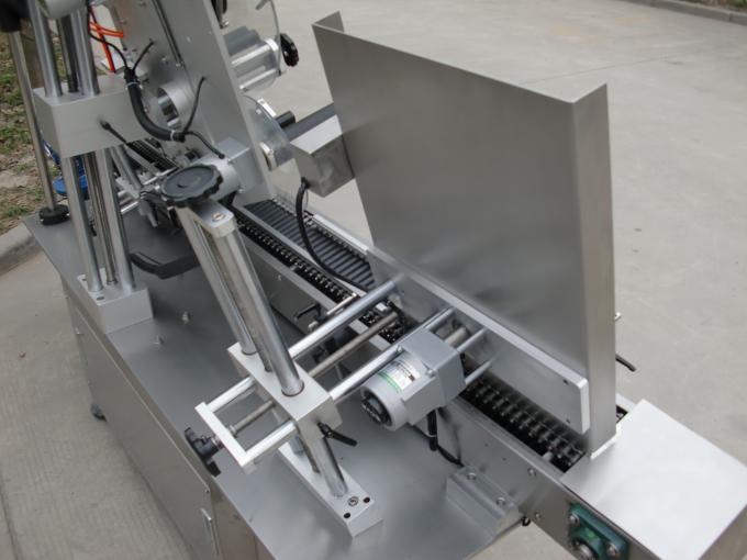 Máquina adhesiva de etiquetas redondas de pequenas latas de alta velocidade, máquina adhesiva de etiqueta de botella negra de ollo para cosméticos