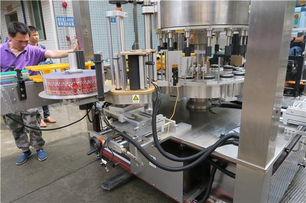 Máquina de etiquetaxe rotativa CE única botella automática completa con ás
