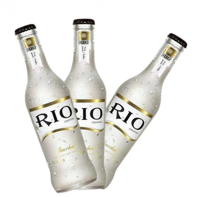 Máquina de etiquetaxe autoadhesiva para o viño de Chile / Australia Botella de tres estacións de etiqueta