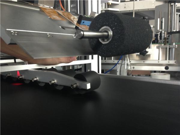 Etiquetadora de etiquetaxe autoadhesiva para etiqueta colgante / tarxeta / bolsa 200 kg