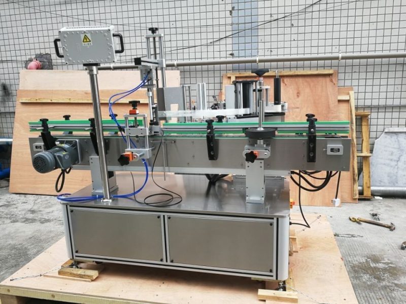Proveedor de máquina de etiquetaxe automática de botellas redondas estándar por diante e por detrás